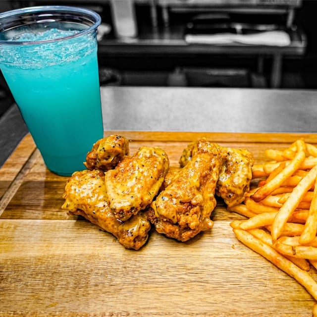 Wings Combo.